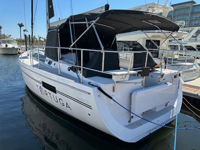 Catalina 425
