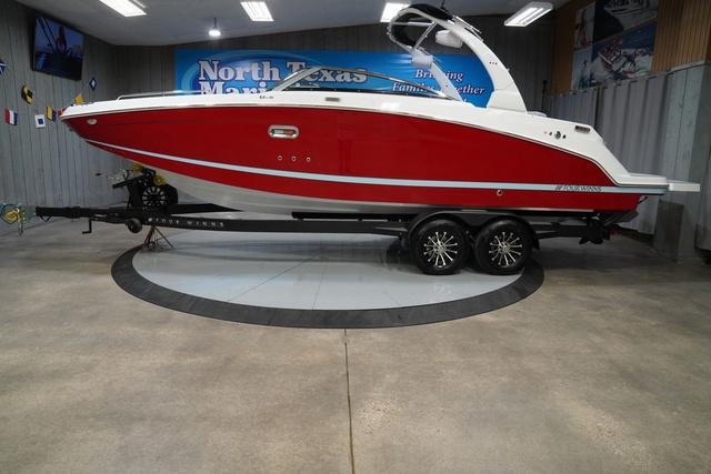 2025 Four Winns HD8 Surf
