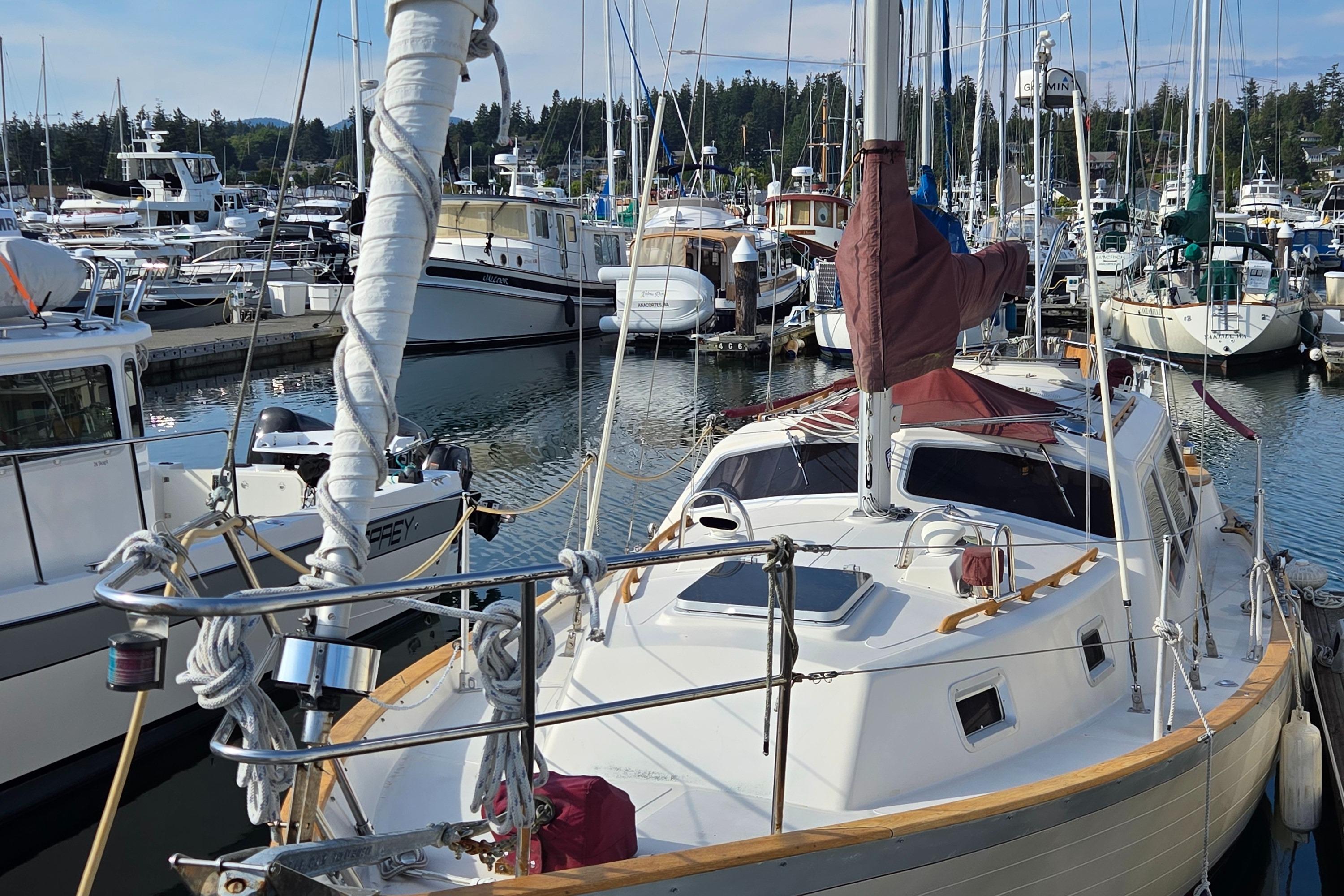 1987 Saturna 33