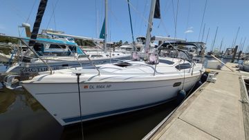 2001 Hunter 380