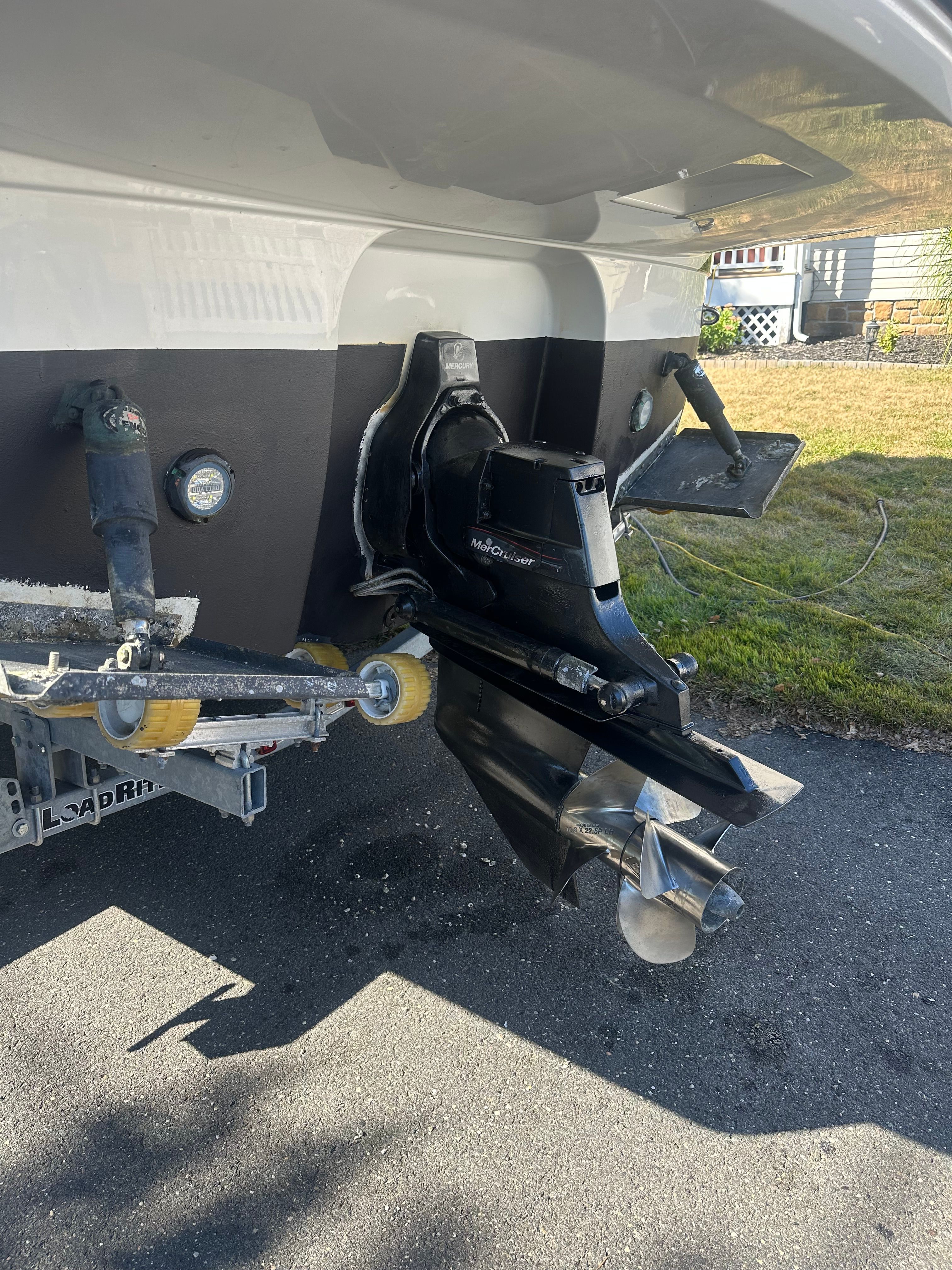 2019 Monterey 295 Sport Yacht