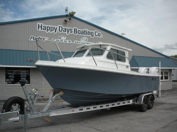 2025 Parker 2420 Sport Cabin