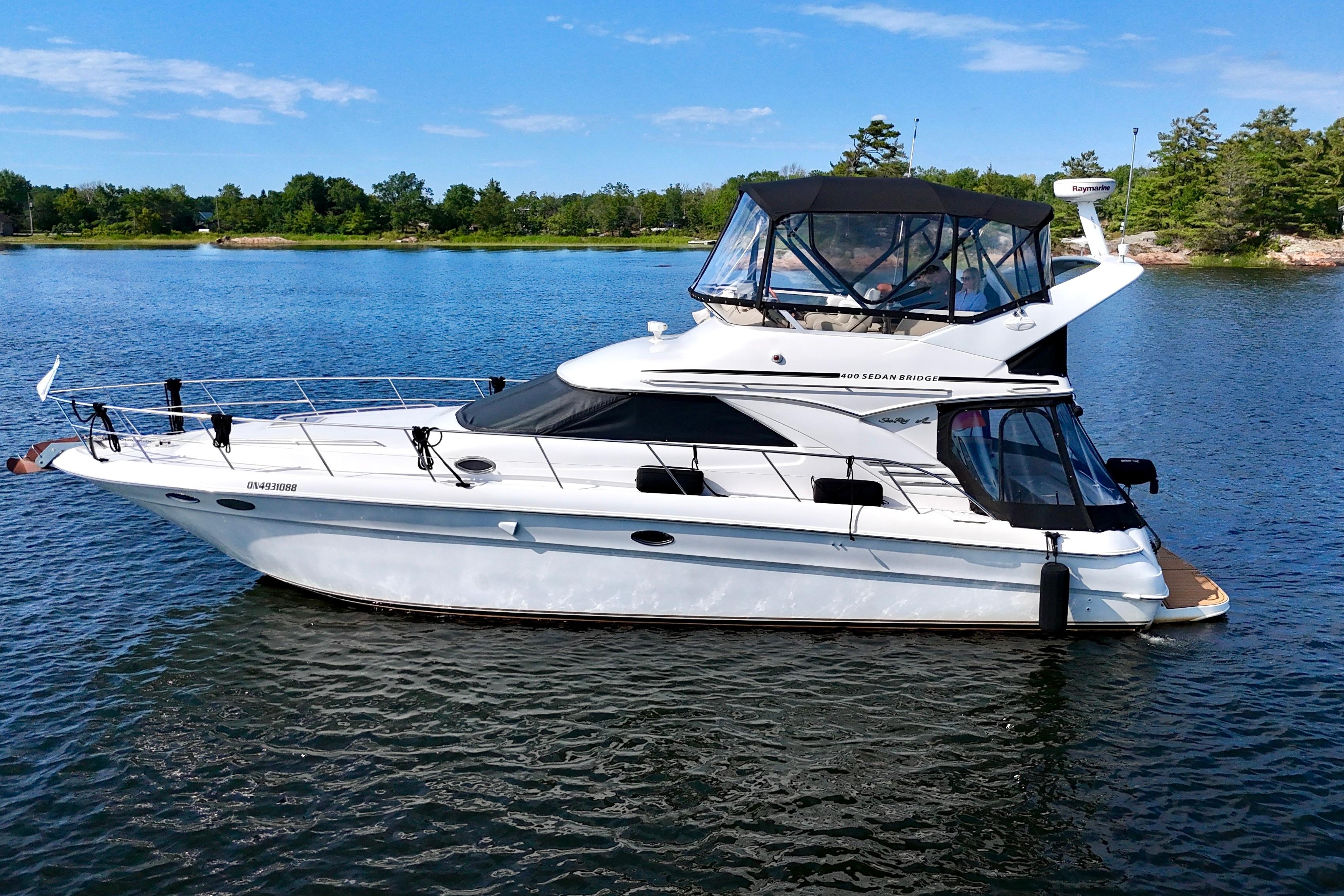 1998 Sea Ray 400 Sedan Bridge