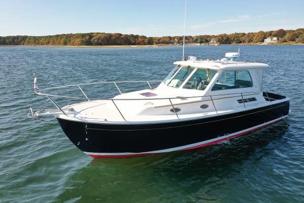 Back Cove 33 Profile