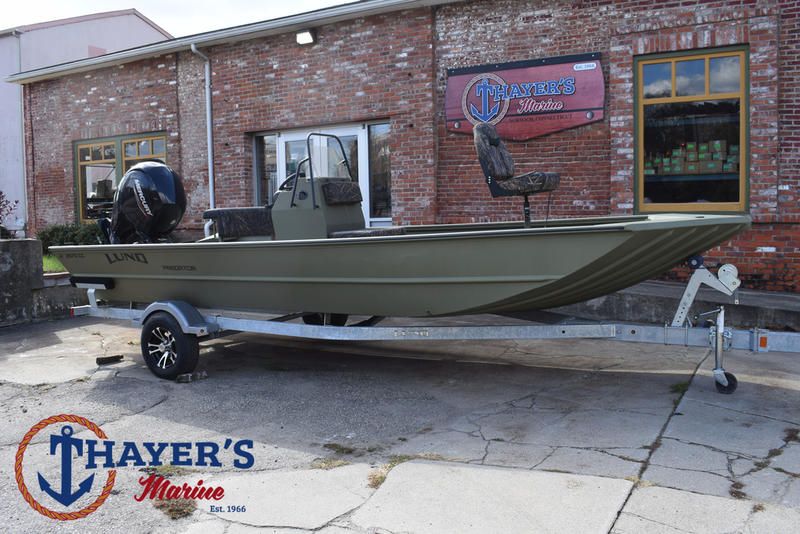 2023 Lund 2070 Predator CC