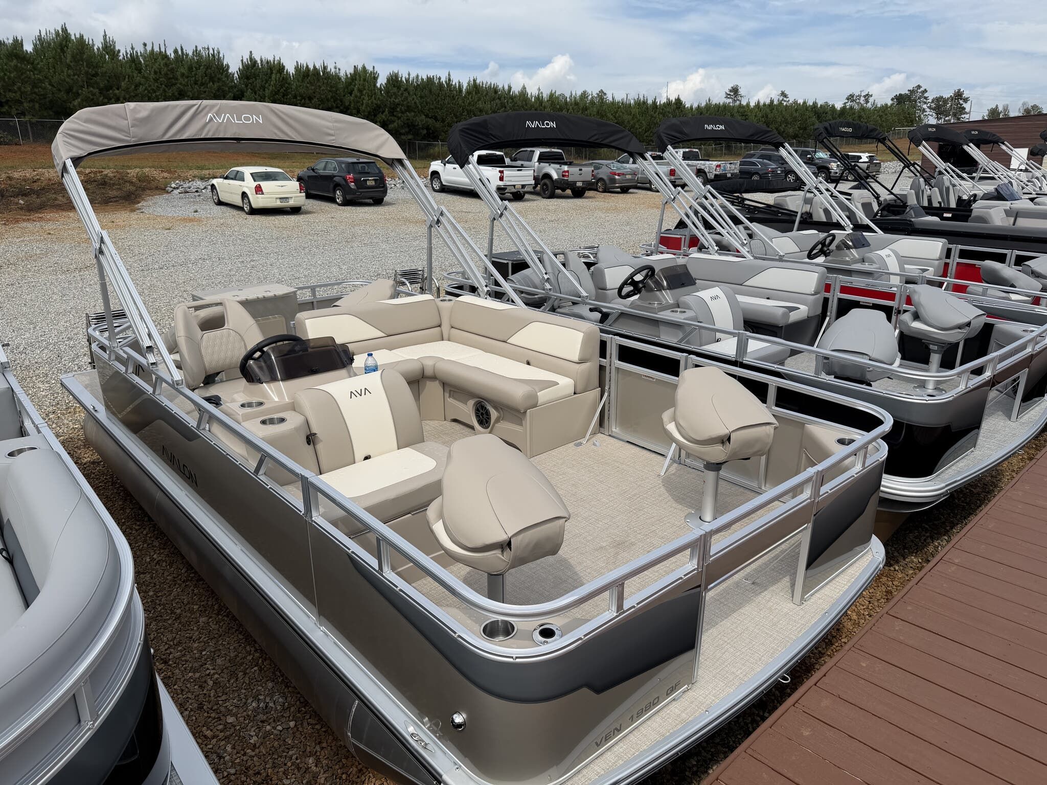 2026 Avalon Venture 19 QUAD FISH