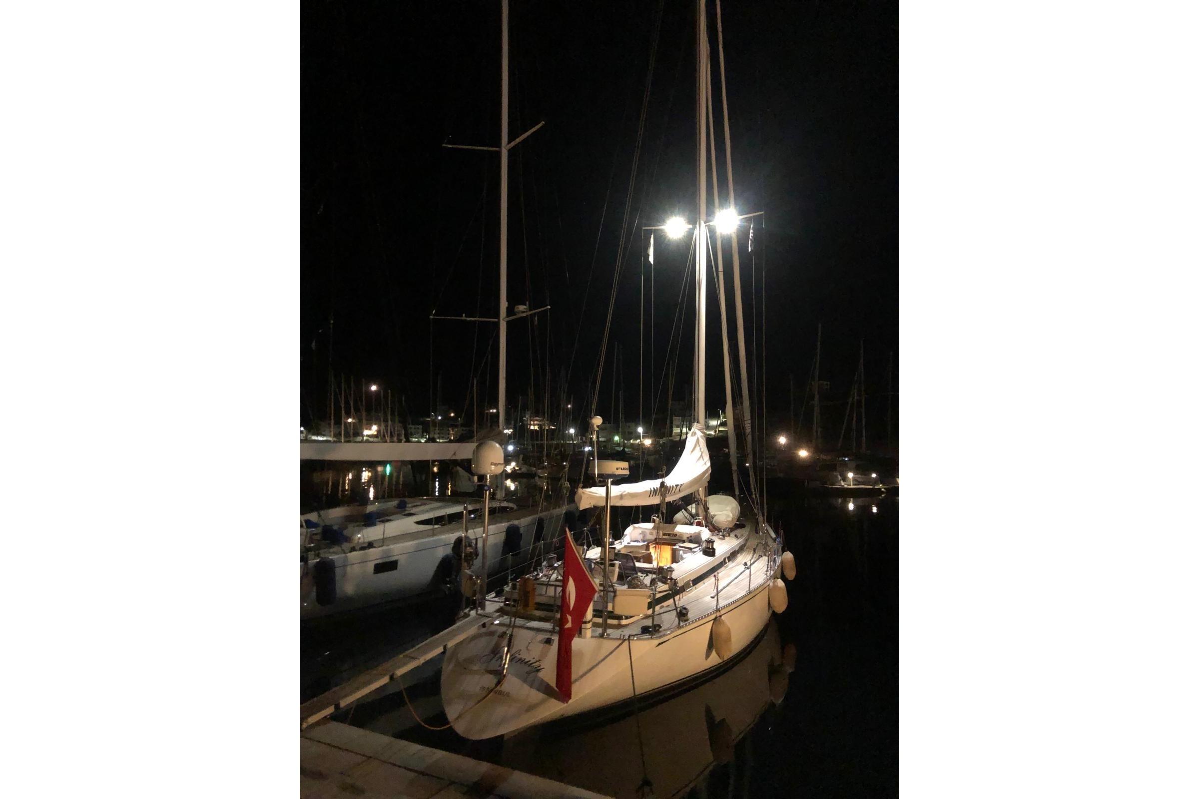 1987 Custom Sailing