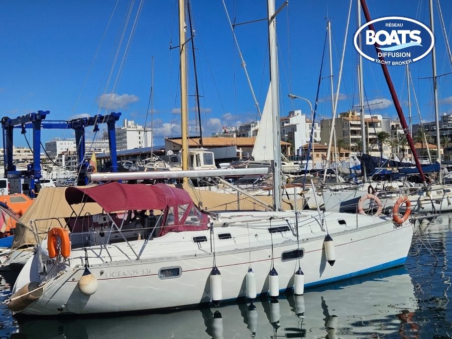 Beneteau Oceanis 351
