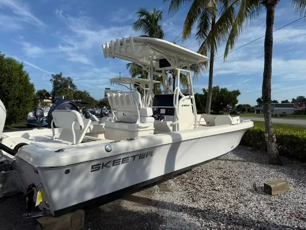 2025 Skeeter SX2550 Family