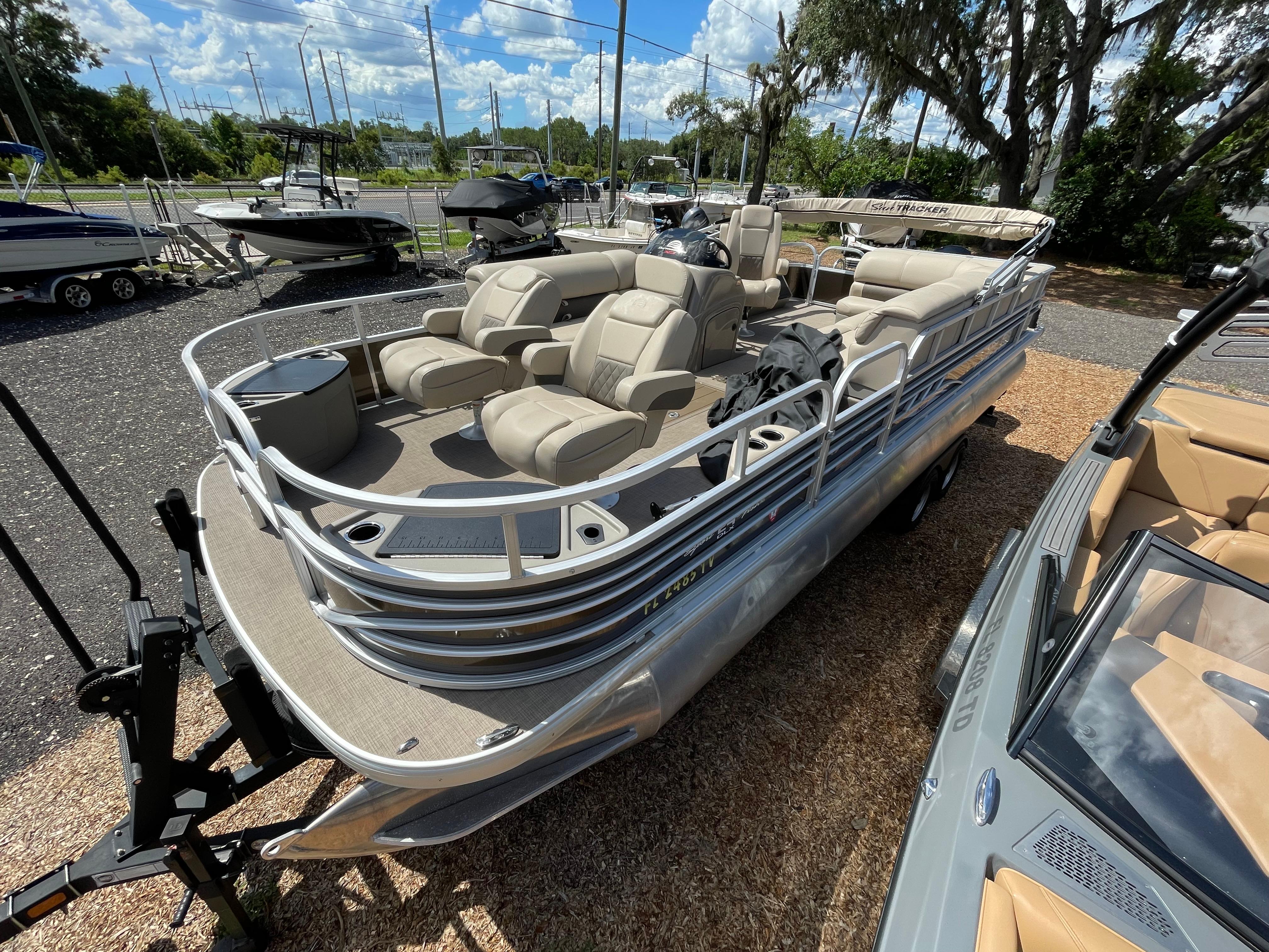 2023 Bass Tracker Sportfish 24 DLX