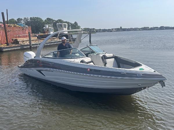 2023 Crownline 280 XSS