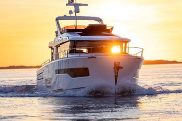 2025 Nimbus 495 Flybridge