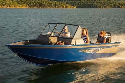 Lowe FS 1625 Manufacturer Provided Image Boat