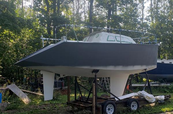 Peregrine Yachts 30 Racer Cruiser  w/Trailer