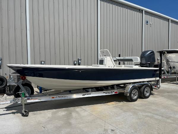 2025 Hewes Redfisher 21