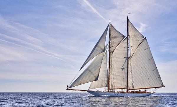 Factoria Naval de Marin Custom