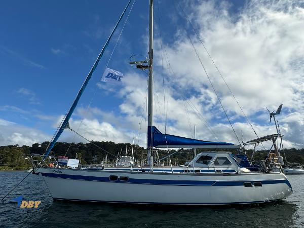 1992 Custom Hallig 43