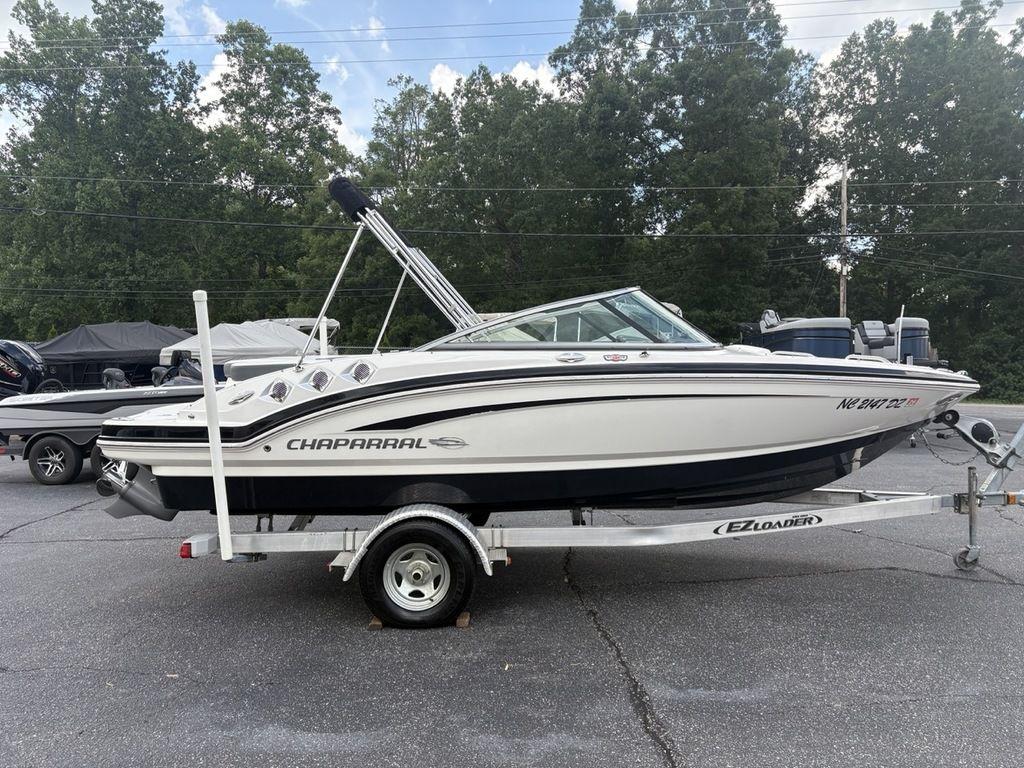 2013 Chaparral 196