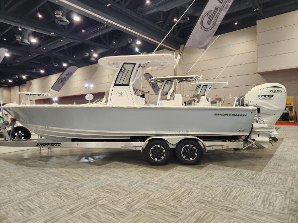 2025 Sportsman Masters 267OE Bay Boat