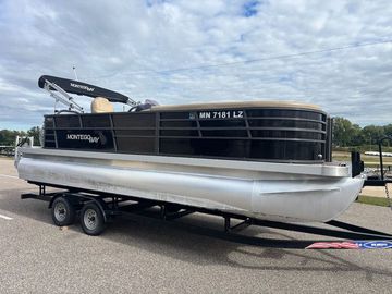 2020 Montego Bay 8522 DLX