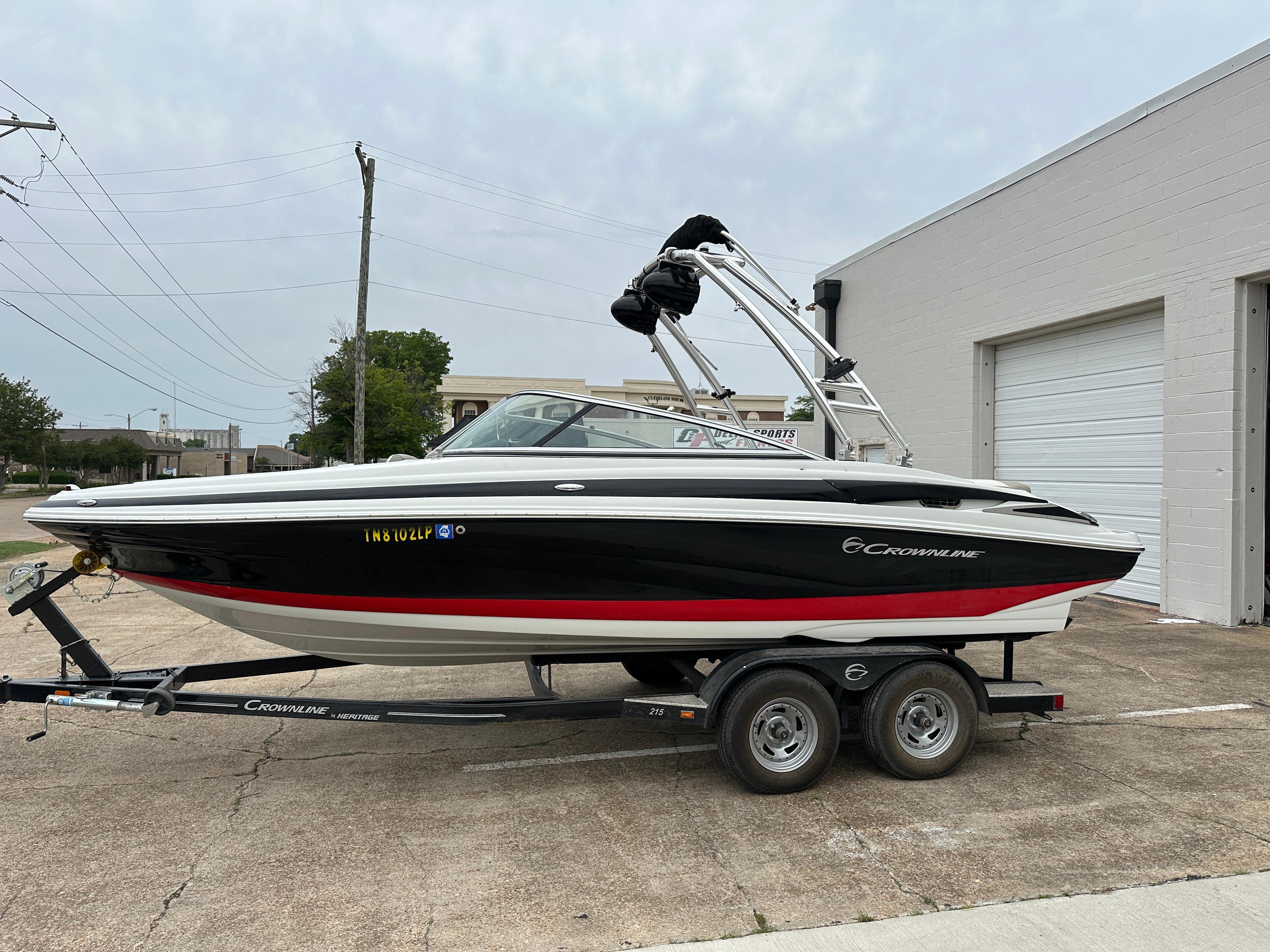 2019 Crownline 215 SS
