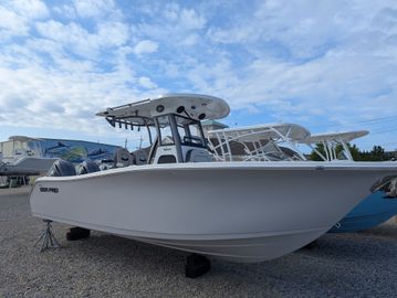 2025 Sea Pro 262 DLX