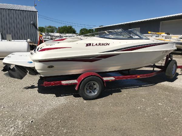 2005 Larson Senza 186 I/O