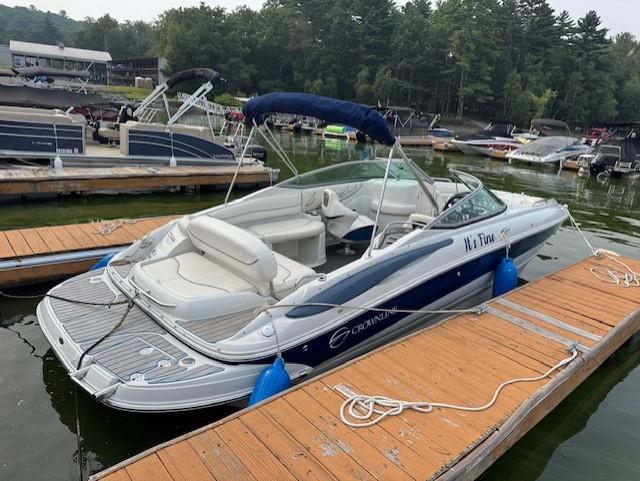 2008 Crownline 240 EX