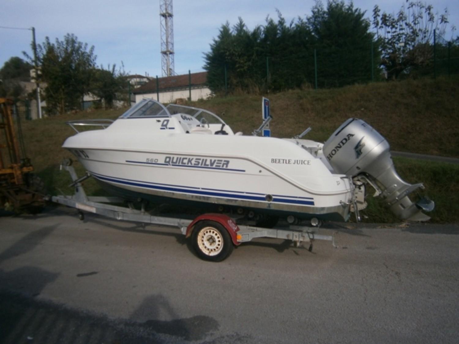 1998 Quicksilver 560 Cruiser