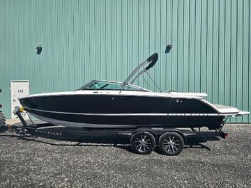 2025 Four Winns H4