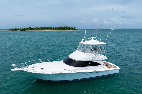 2022 Viking 48 Convertible