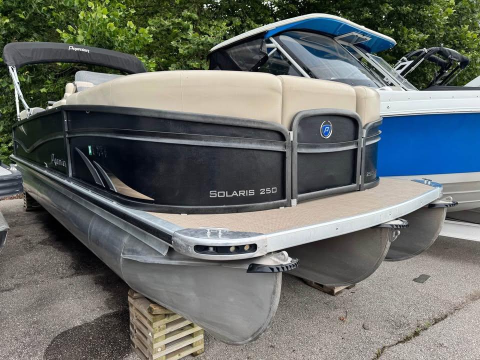2016 Premier 250 Solaris RF