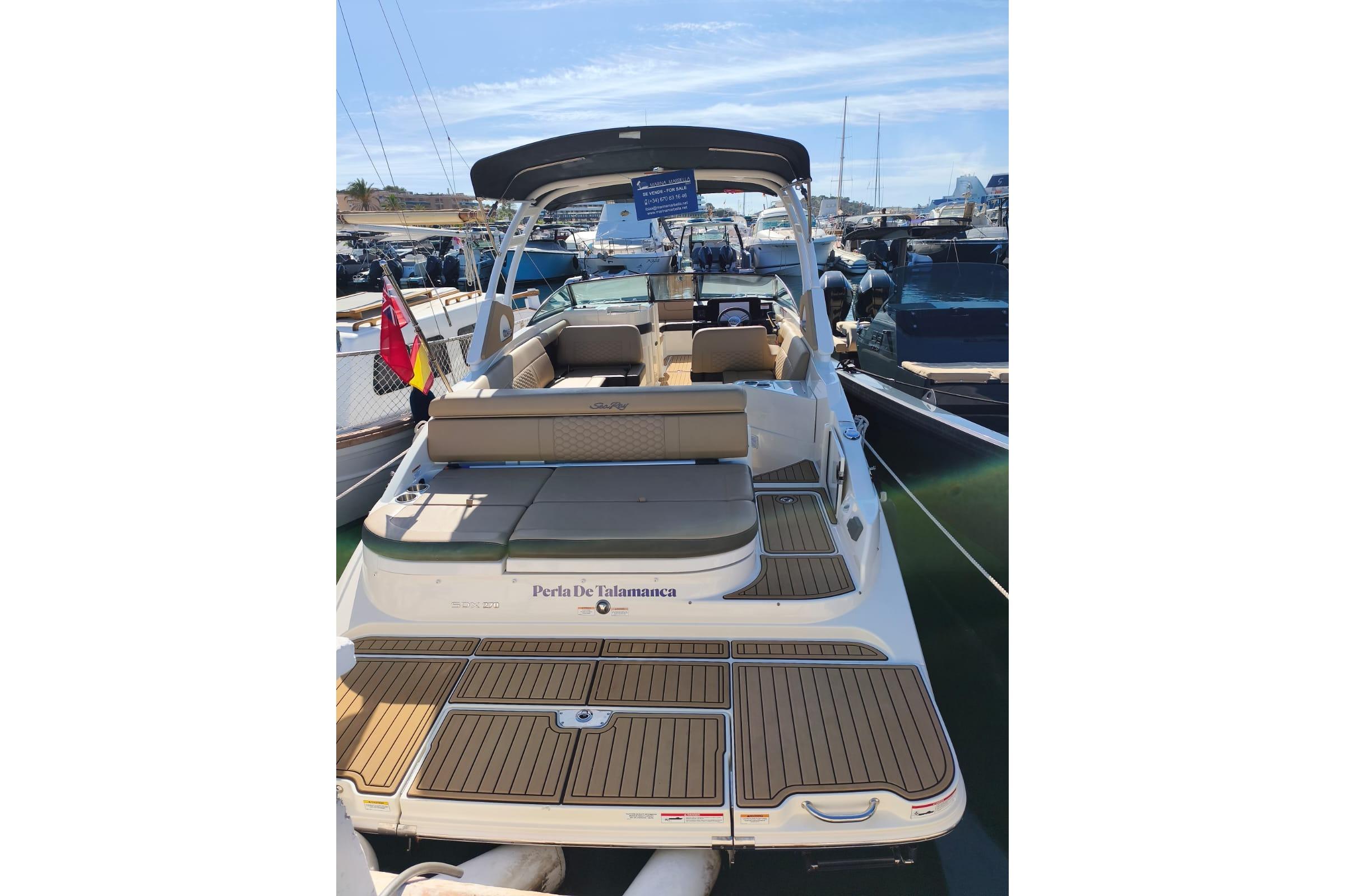 2024 Sea Ray SDX 270