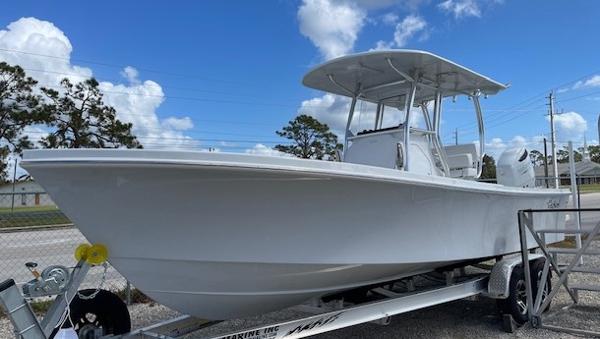 2025 Pair Customs 24 MV Center Console