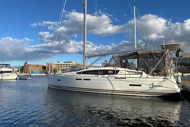 2013 Jeanneau Sun Odyssey 41 DS