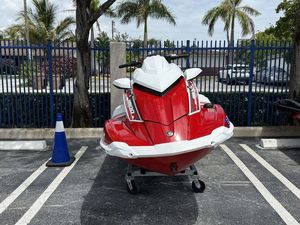 Yamaha WaveRunner GP1800R