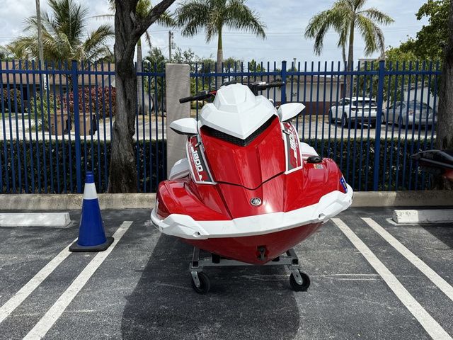 2021 Yamaha WaveRunner GP1800R