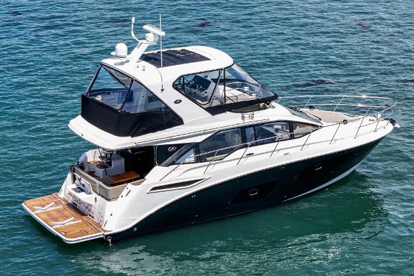 2018 Sea Ray Fly 460