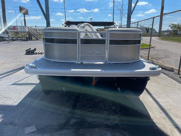 2023 Bennington 22SXSR