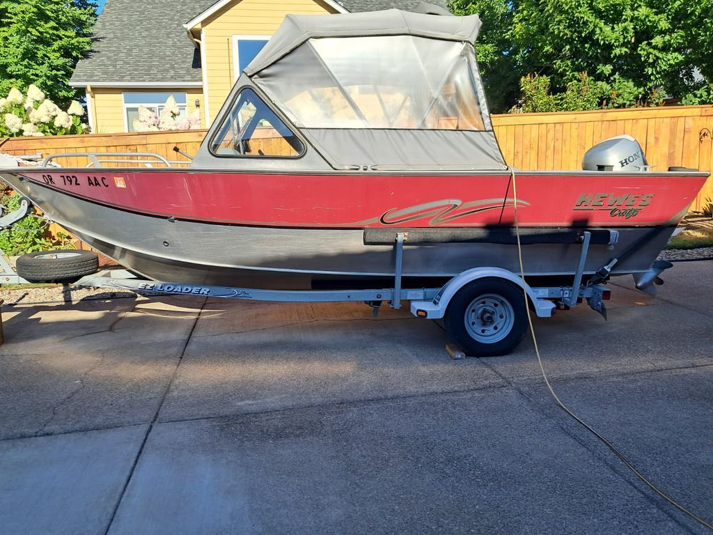 2001 Hewescraft Sportsman 180