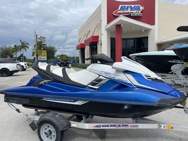 2018 Yamaha WaveRunner FX Cruiser SVHO