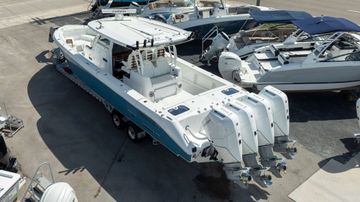 2026 Everglades 395 Center Console
