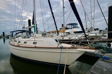 2002 Island Packet 380