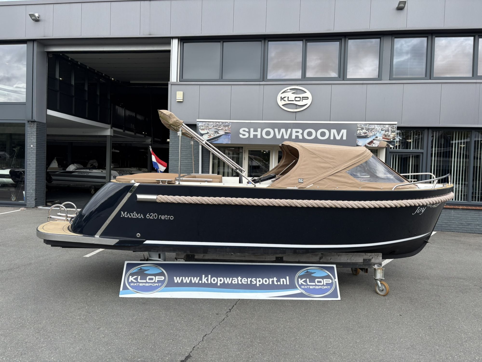 2023 Maxima 620 retro met Honda 60 pk!