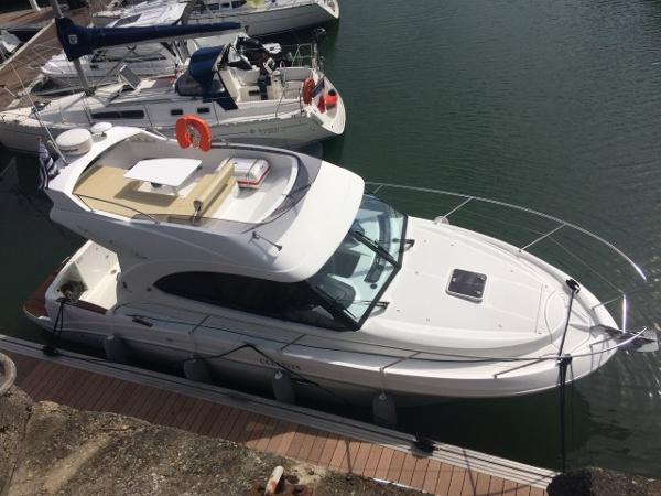 2010 Beneteau Antares 30