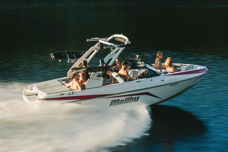 Malibu 21 Mlx Review Boats Com