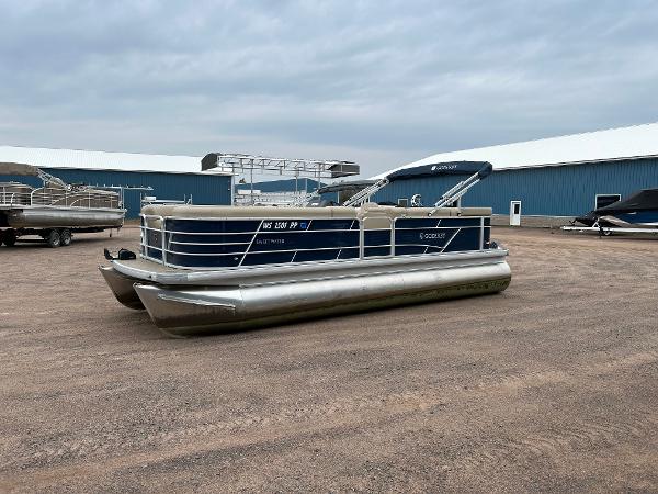 2022 Godfrey Sweetwater 2386 C