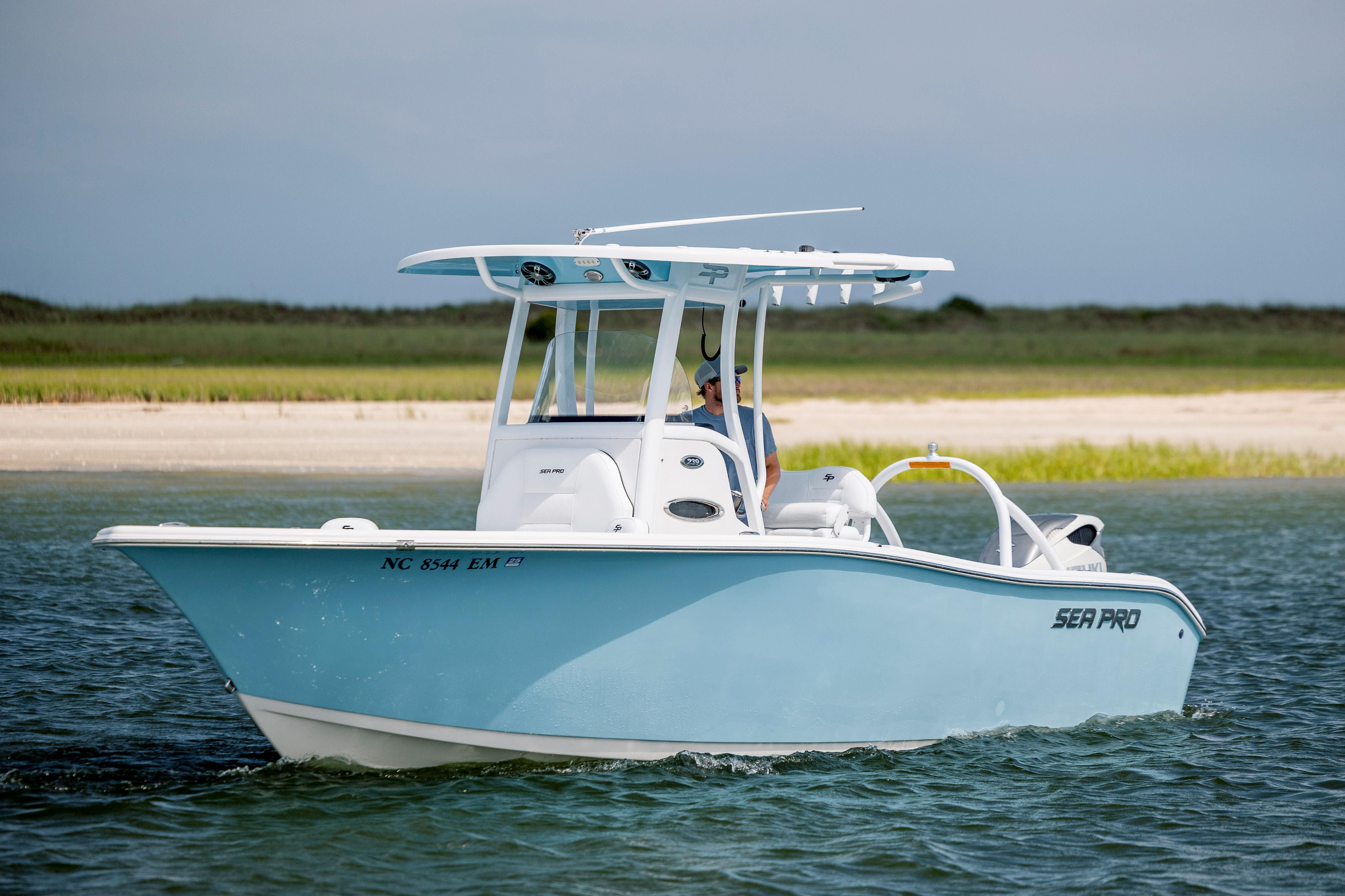 2020 Sea Pro 239 Center Console
