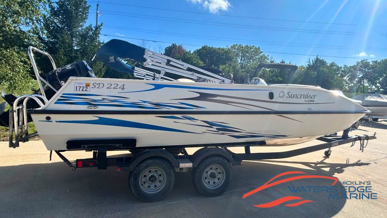 2009 Lowe Sd224