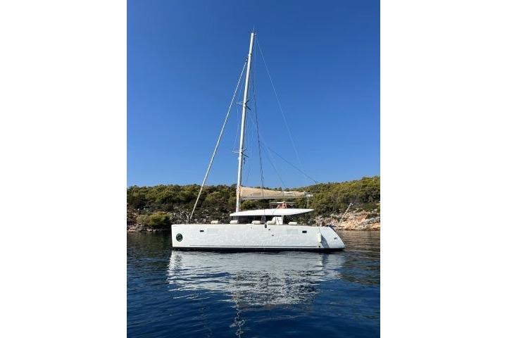 Lagoon 450 s Lagoon 450 S